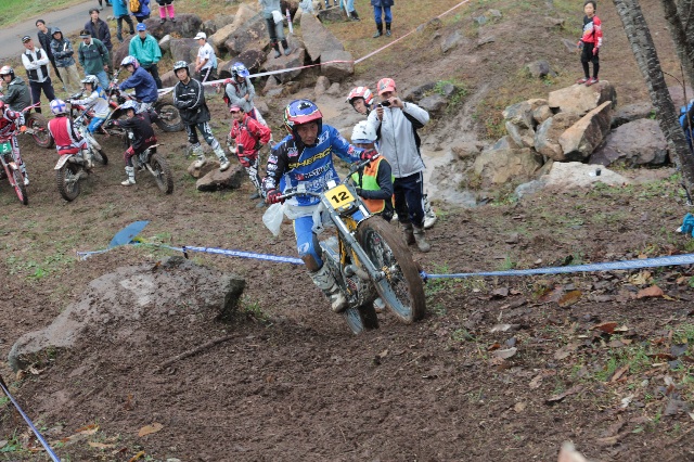 当然、真剣です。精一杯です。チャレンジです。だからイイんです!