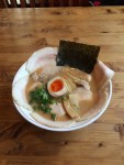 和歌山ラーメン!地元スタッフの方に教えてもらって大正解\(^O^)/