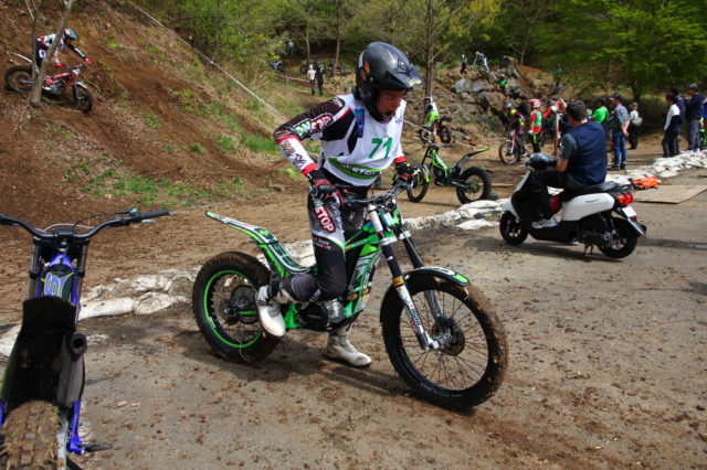 OSSAを持ってきたドイツのクリストファー・ウェングラー。125です。