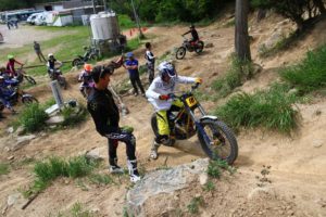 斜面で止まってからの脱出方法の練習