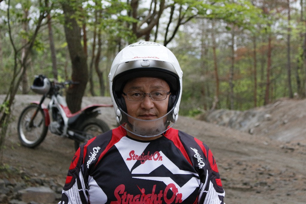 汗かいています。でも内装はサラサラ。ロックガードも曇っていますが、無理矢理見ない限り視界の邪魔にはなりません。