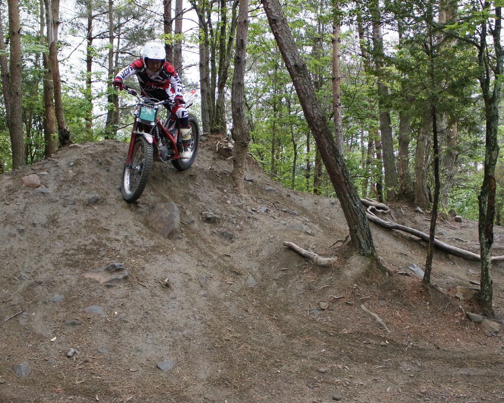 がに股ターンの検証と近いところを見る視線でロックガードがどう見えるか?の検証。「問題なし!」