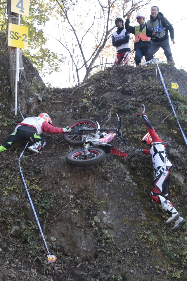 難関の第4セクション。吉良祐哉選手。