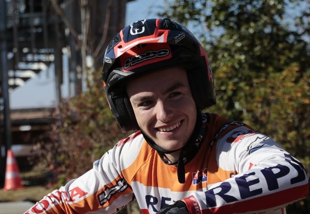 新進気鋭、前日12月4日に19歳の誕生日を迎えたハイメ・ブスト選手。